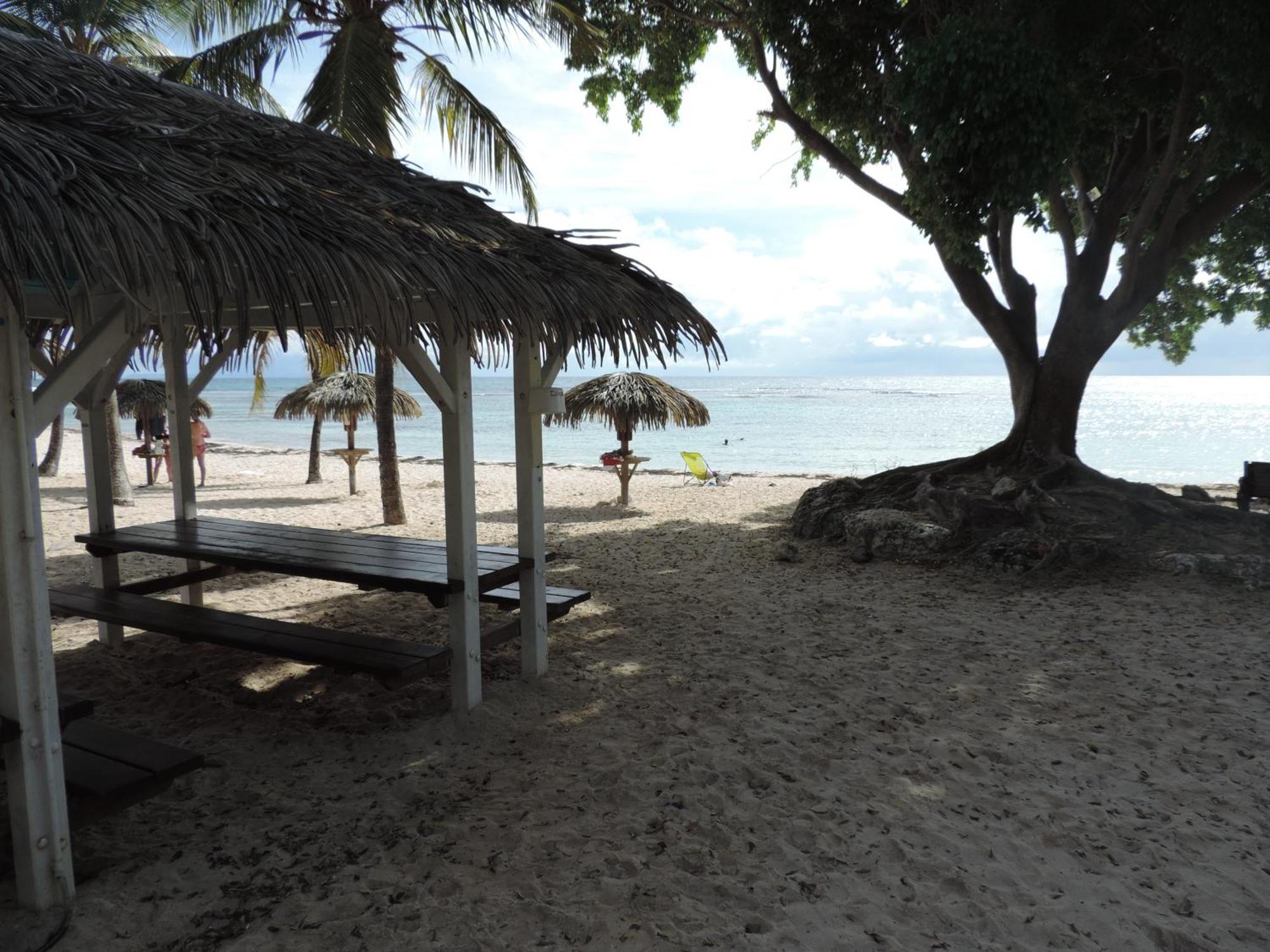 Anse Des Rochers Saint-Francois  Exterior photo